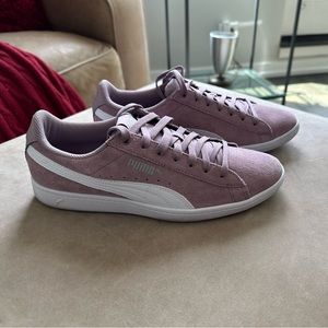 Puma Vikky Suede shoes—Size 9